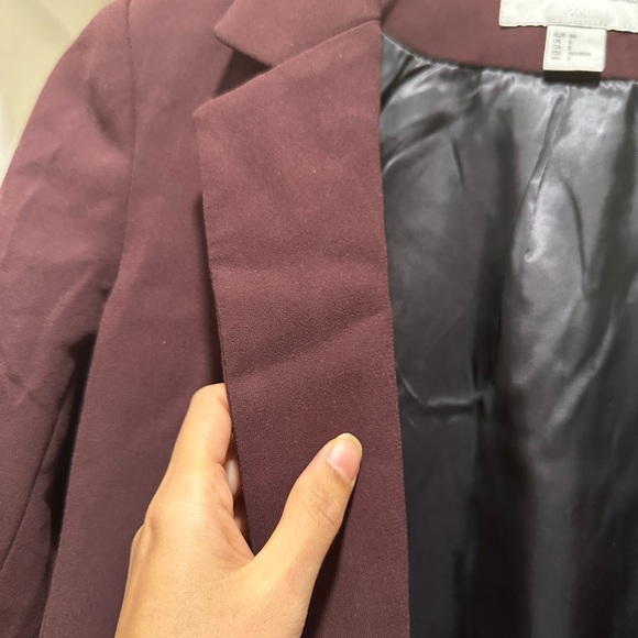 Blazer - Picture 3 of 3